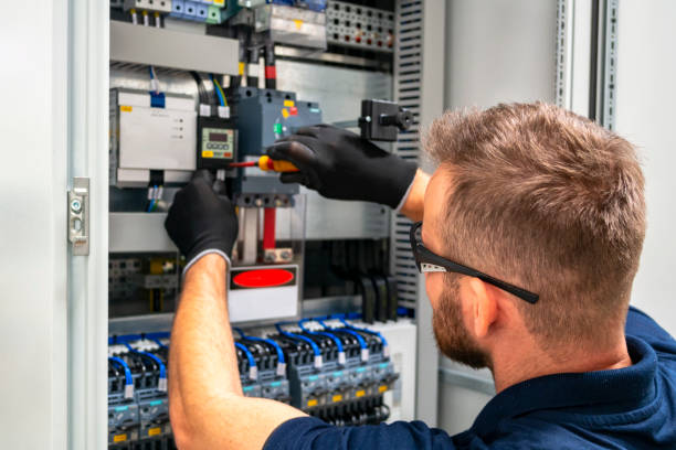 Best Emergency Electrician Near Me  in Senatobia, MS